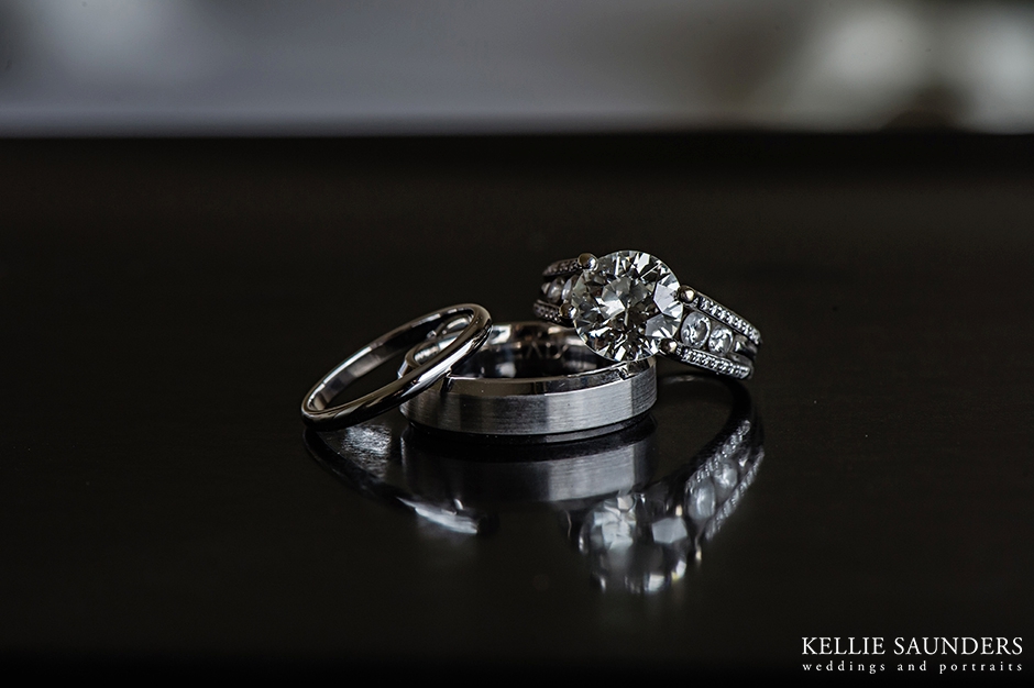engraved wedding ring, macro wedding ring, wedding ring bokah